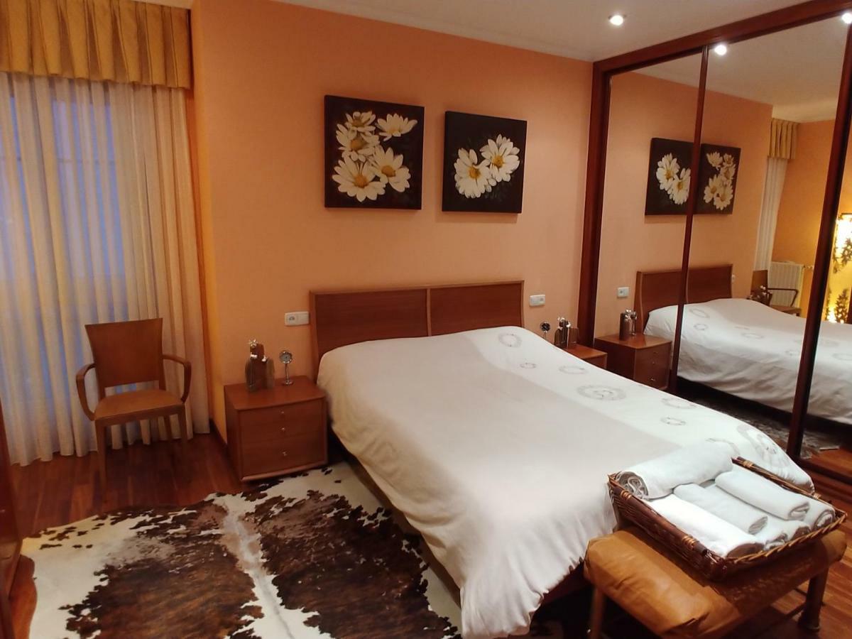 Hogar, A Modo De Hotel 기욘 외부 사진