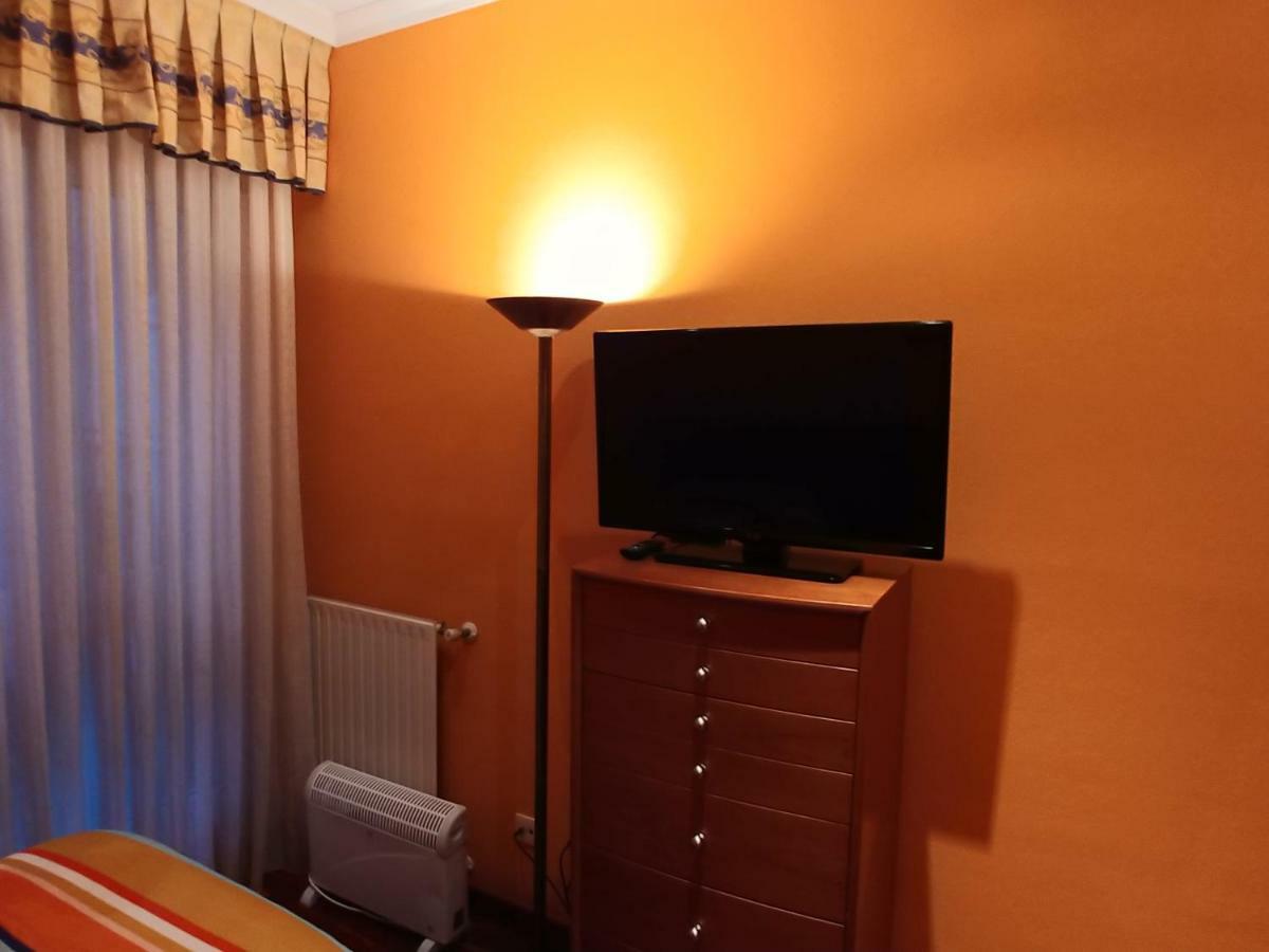 Hogar, A Modo De Hotel 기욘 외부 사진